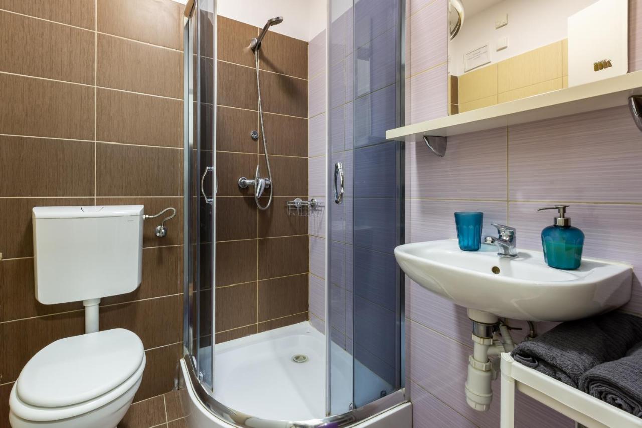 Elegant Coziness Lägenhet Budapest Exteriör bild